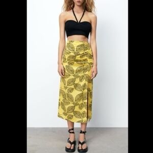 Zara Yellow Leaf Print Skirt Size XS